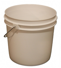 2 Gallon Plastic Fermenter